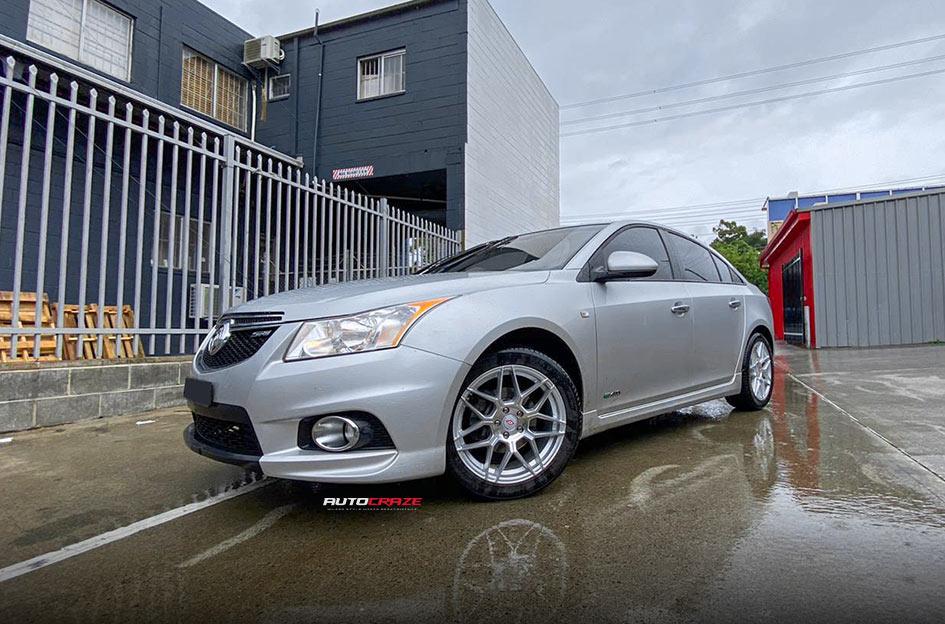 HOLDEN-CRUZE-PETROL--PRE-2013--IFG-38-SILVER
