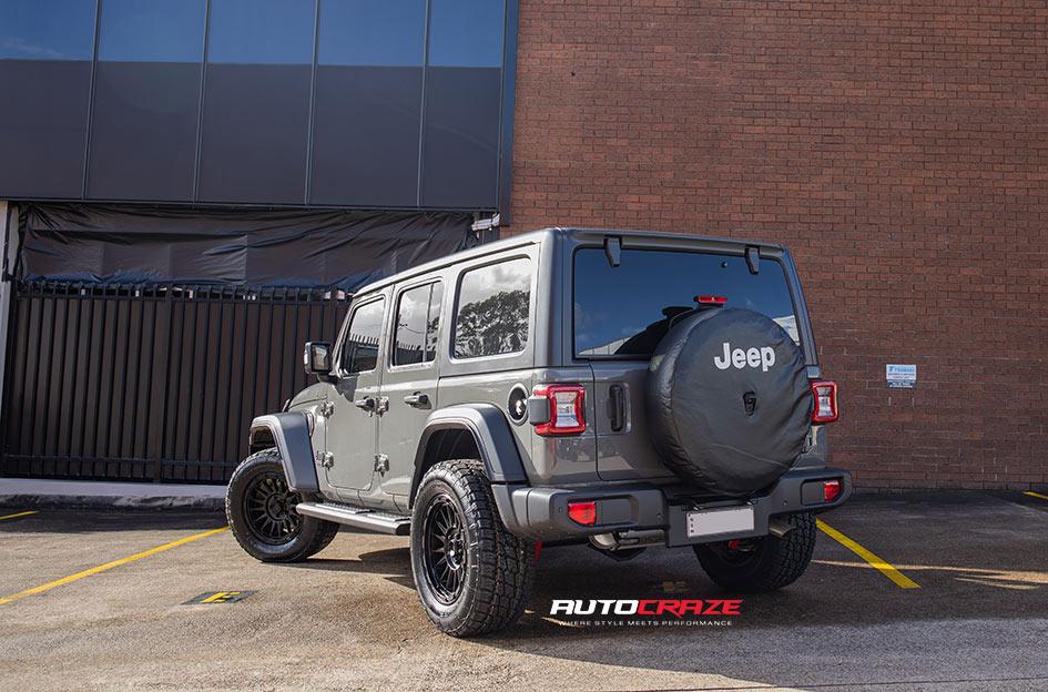 JEEP WRANGLER KM542 IMPACT SATIN BLACK