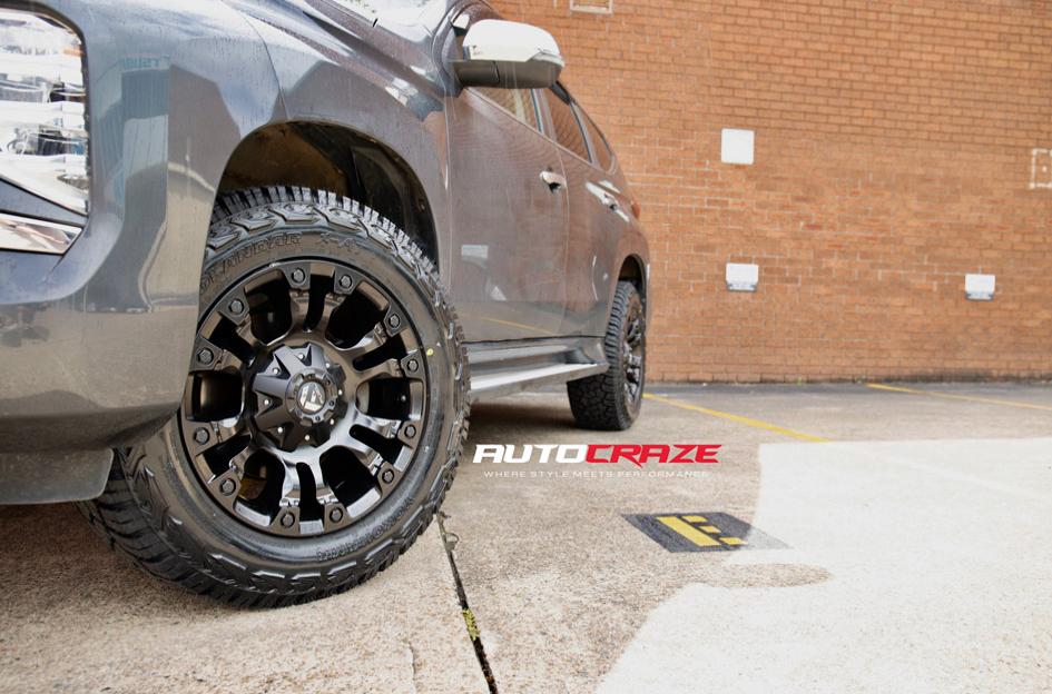MITSUBISHI PAJERO SPORT VAPOR MATTE BLACK