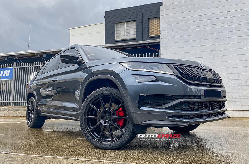 SKODA KODIAQ SF04 MATTE BLACK