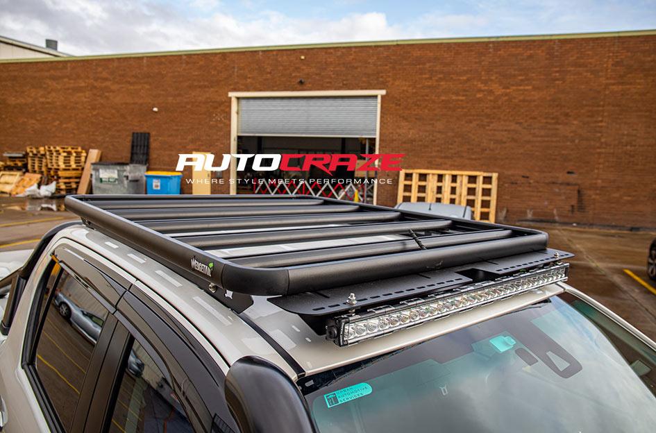 TOYOTA HILUX 4WD CRUSH GLOSS BLACK DOUBLE DARK TINT