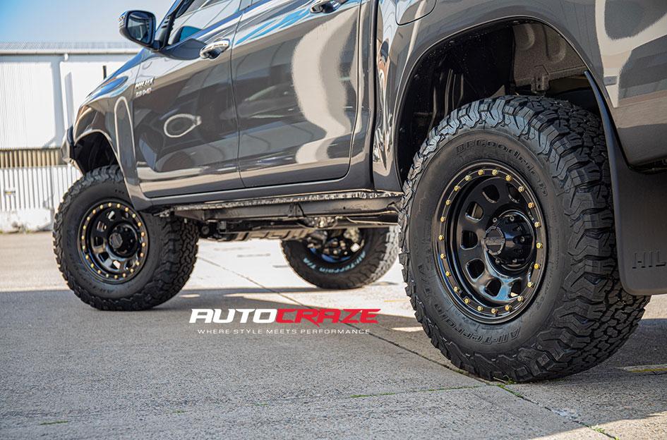 TOYOTA HILUX N80 4WD D LOCKER BLACK