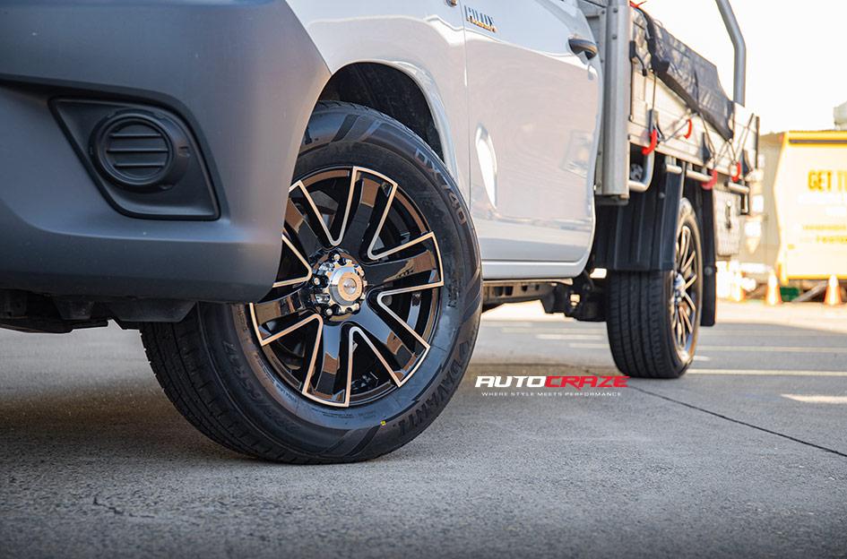 TOYOTA HILUX 2WD (2005 ONWARDS) ROK SATIN BLACK PIPED
