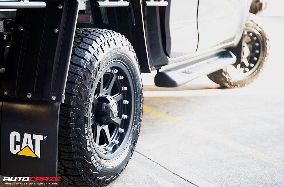 TOYOTA HILUX N80 4WD ADDICT MATTE BLACK