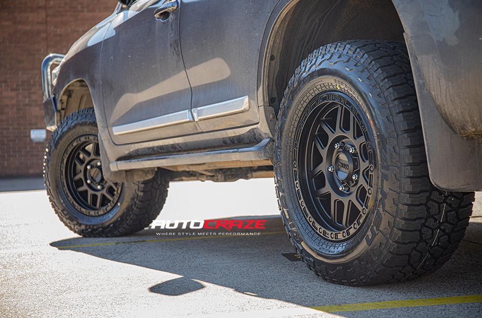 TOYOTA LANDCRUISER MESA KM544 SATIN BLACK GREY TINT