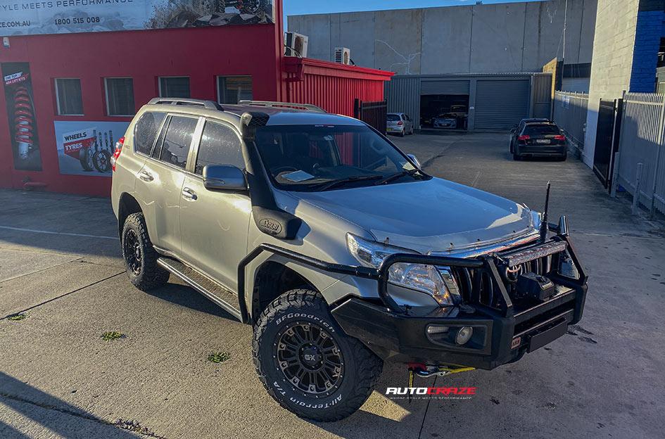 TOYOTA-PRADO-HOSS-XD-II-SATIN-BLACK-DARK-TINT