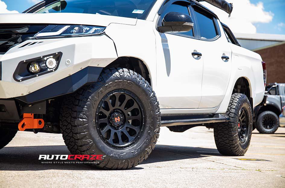 MITSUBISHI TRITON VICTIM MATTE BLACK