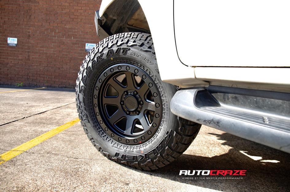 TOYOTA HILUX N80 4WD BAKER MATTE BLACK