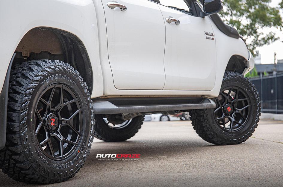 TOYOTA HILUX 4WD SABBATH MATTE BLACK