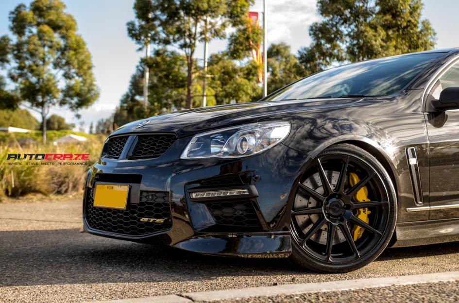 HOLDEN-COMMODORE-SF04-MATTE-BLACK-3