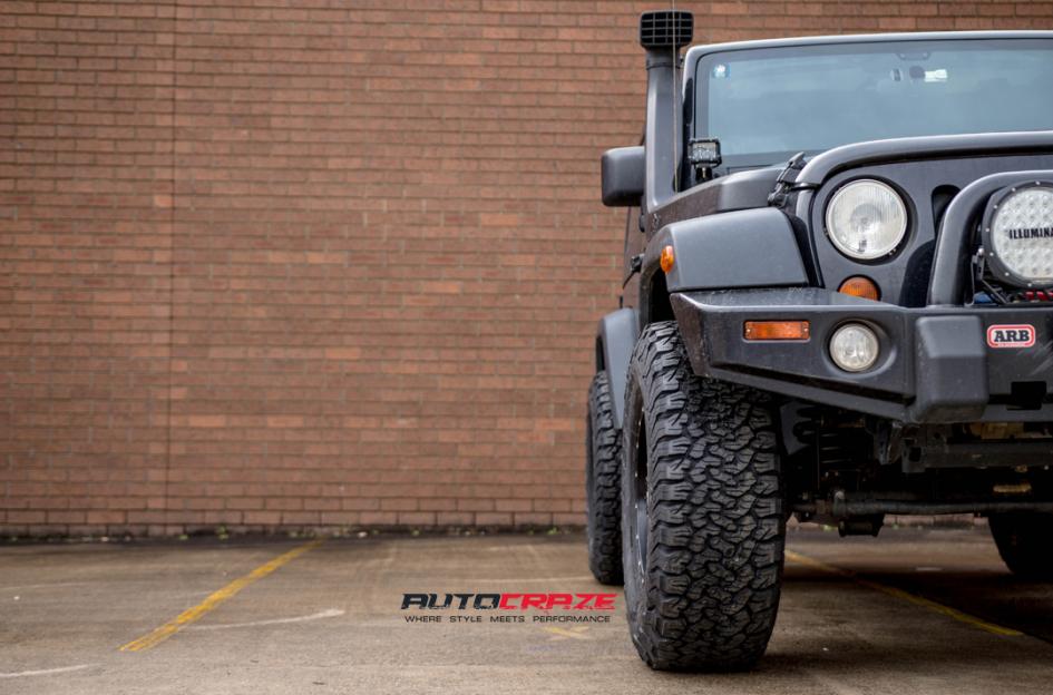 JEEP WRANGLER MAVERICK GLOSS BLACK MILLED ACCENTS