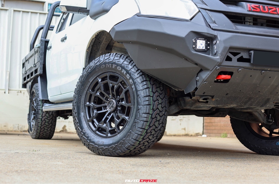 ISUZU D-MAX NOMAD N162 SATIN BLACK