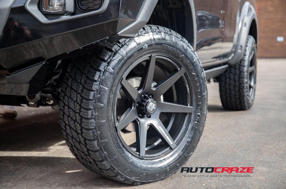 NISSAN NAVARA AVALANCHE MATTE BLACK FRONT MILLED