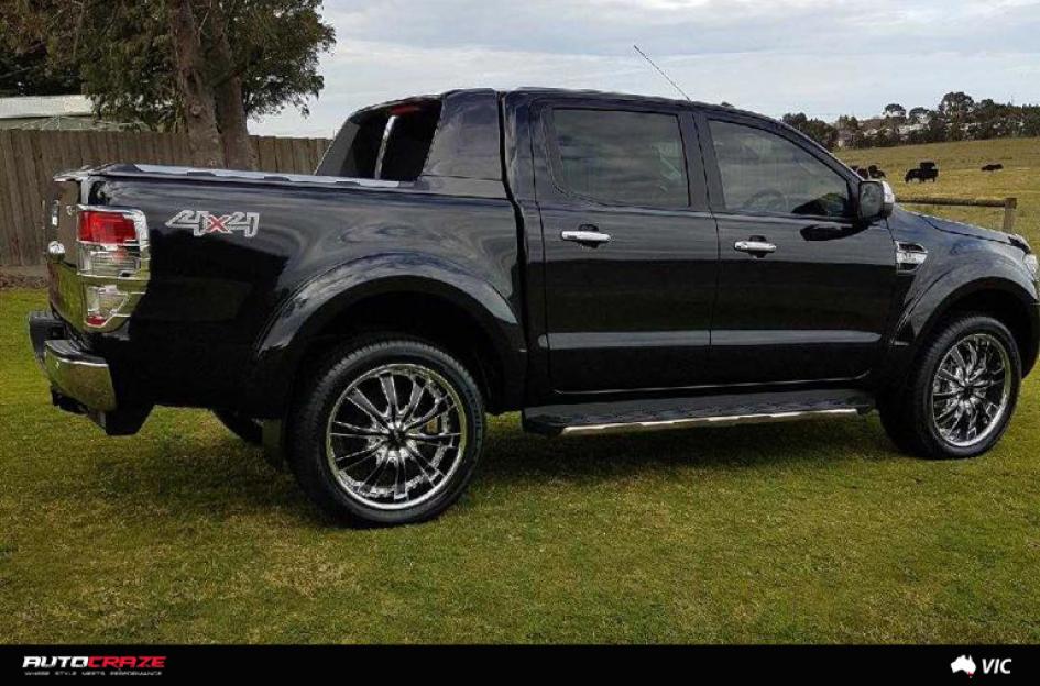 FORD RANGER HE875 CHROME WITH BLACK INSERTS