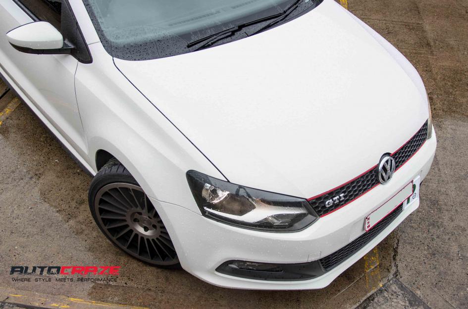 VOLKSWAGEN POLO IND T MATTE BLACK TINTED FACE