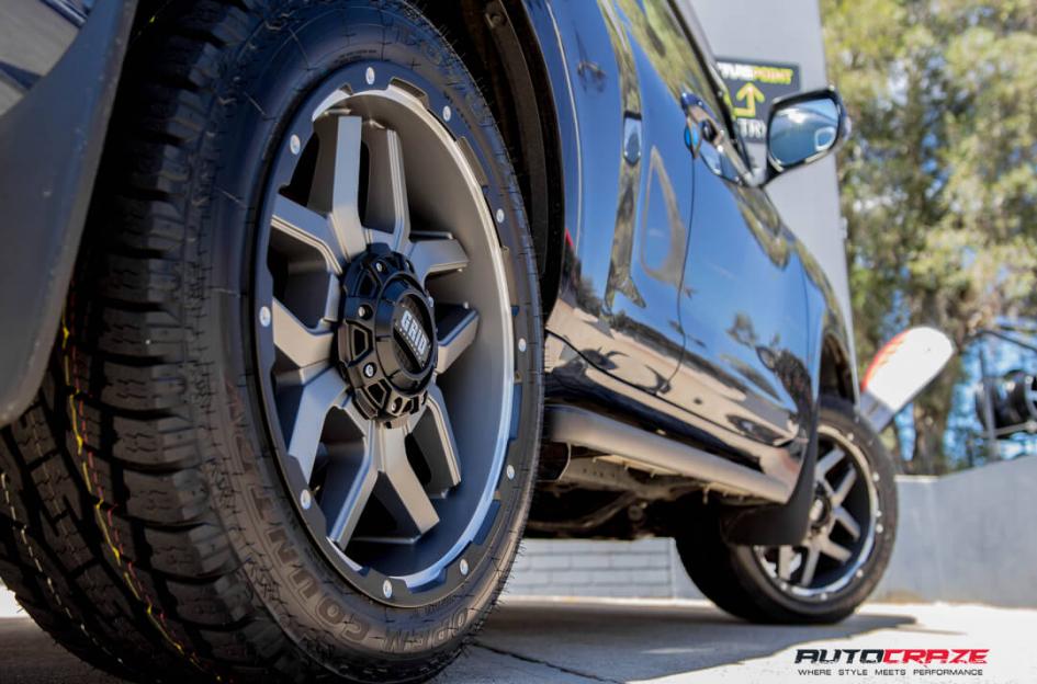 TOYOTA-PRADO-GD07-MATTE-ANTHRACITE-MILLED-WITH-BLACK-LIP