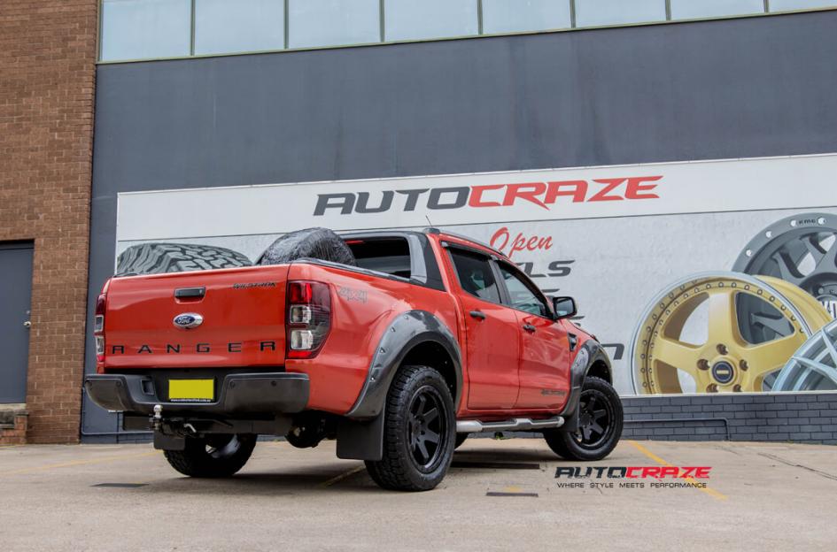 FORD-RANGER-SIX-MATTE-BLACK-FACE-WITH-GLOSS-BLACK-WINDOWS