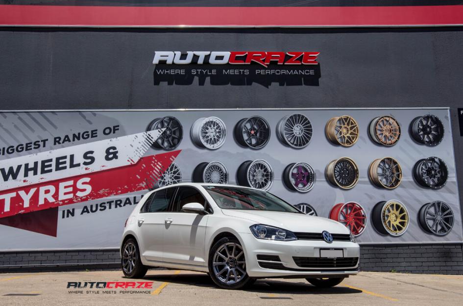 VOLKSWAGEN GOLF CARBINE SATIN GUN METAL