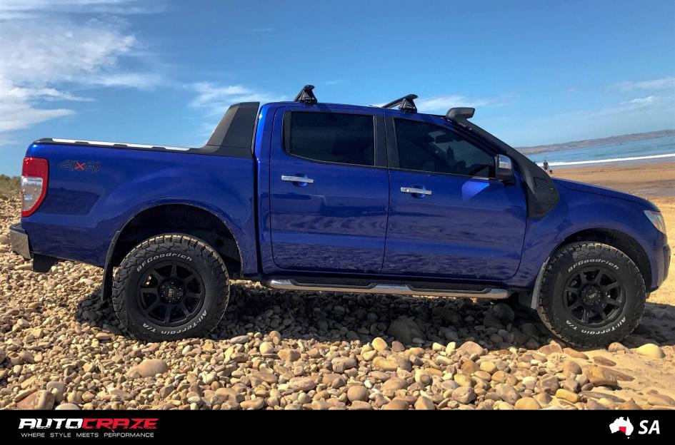 FORD-RANGER-T05-SATIN-BLACK-3