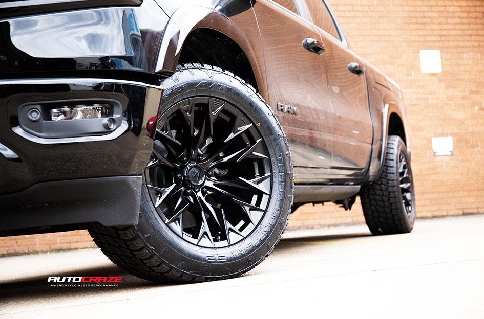 DODGE RAM FLAME 6 MATTE BLACK