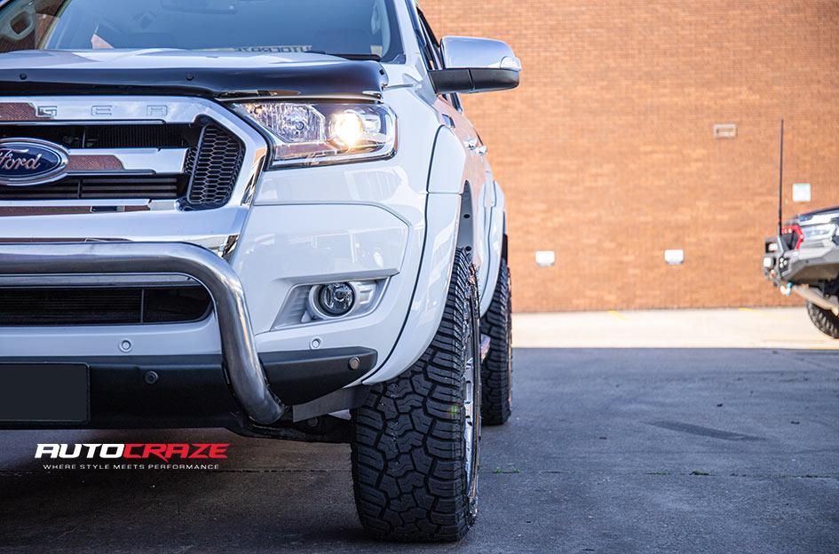 FORD RANGER BLITZ PLATINUM BRUSHED GUN METAL TINTED CLEAR