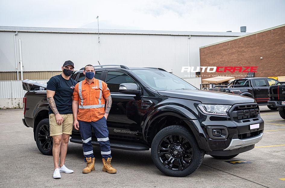 FORD-RANGER-VAPOR-MATTE-BLACK