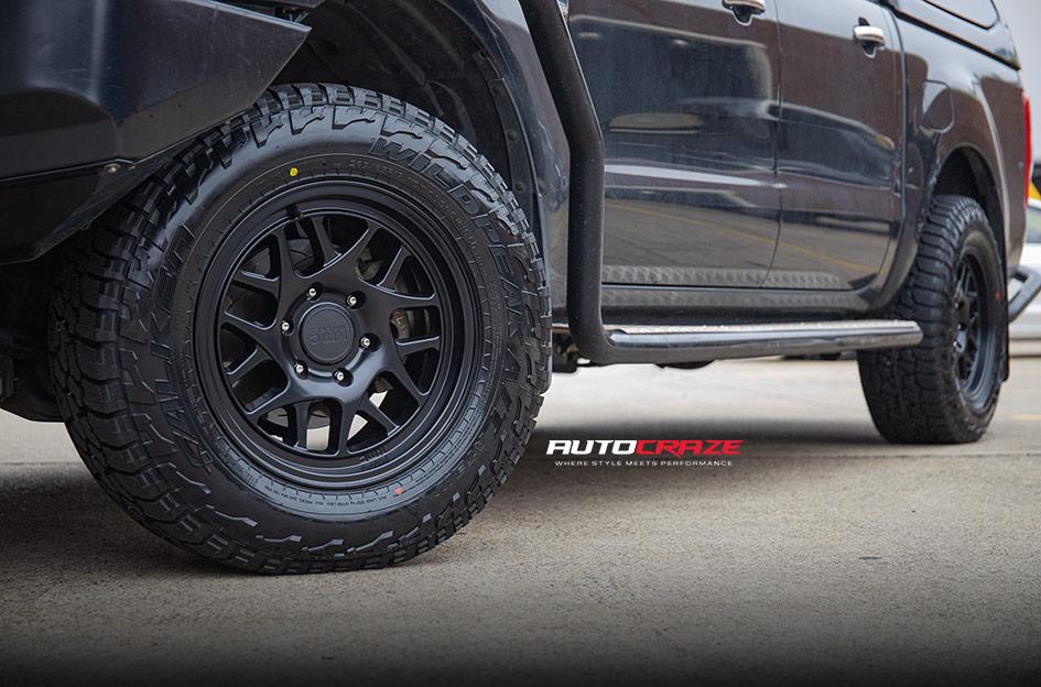 FORD RANGER BULLY OL KM717 SATIN BLACK