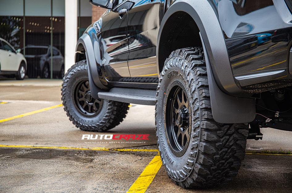 FORD RANGER RAPTOR HURRICANE SATIN BLACK