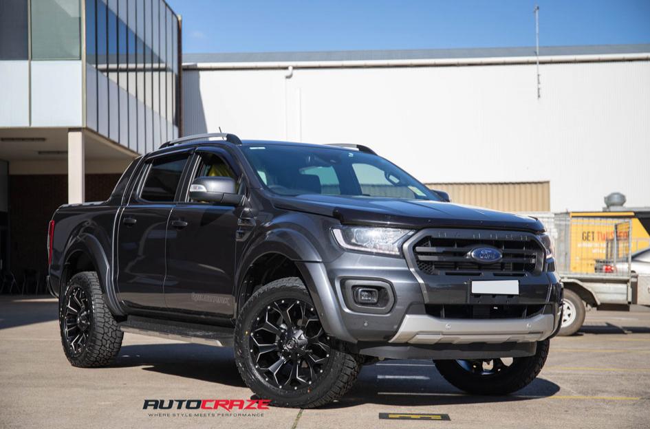 FORD RANGER ASSAULT GLOSS BLACK MILLED ACCENTS