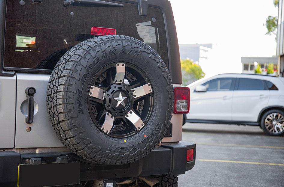JEEP WRANGLER ROCKSTAR XD 2 MATTE BLACK W MACHINED ACCENTS