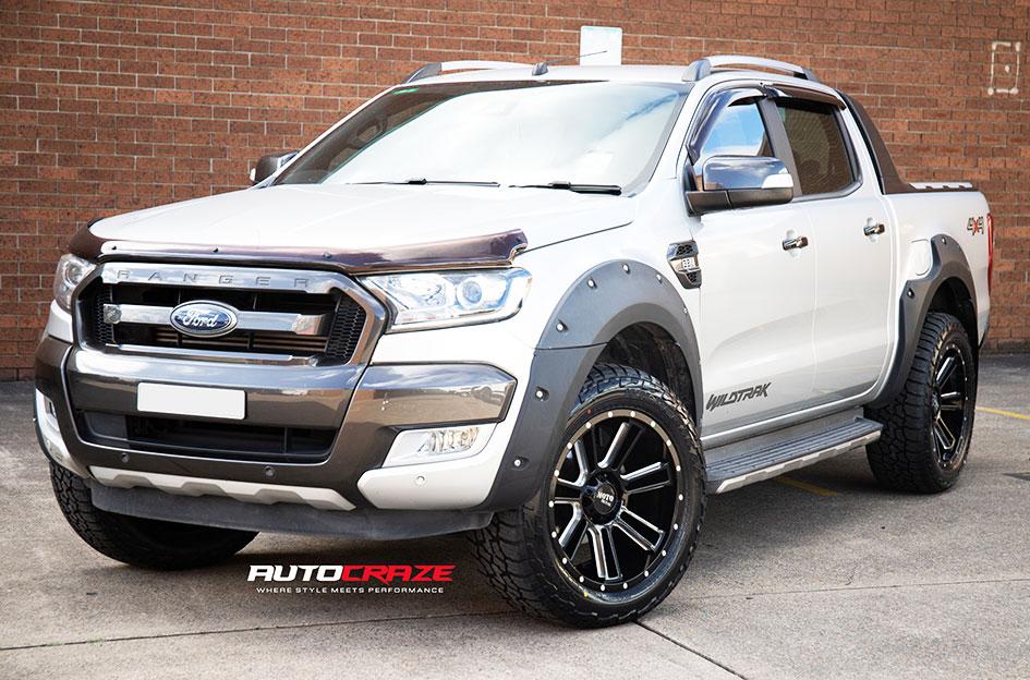 FORD RANGER MO982 GLOSS BLACK MILLED