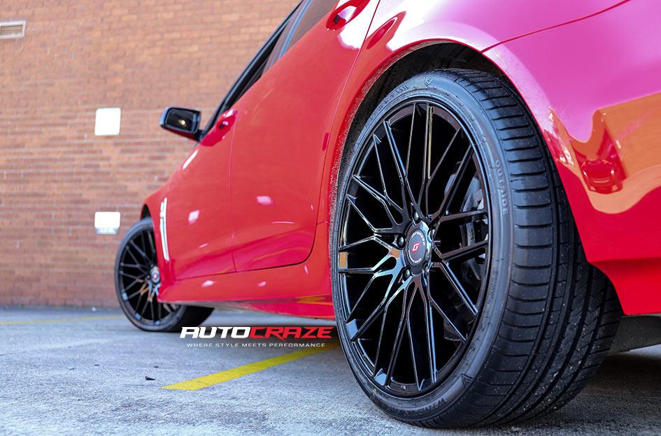 HOLDEN COMMODORE VF IFG34 BLACK