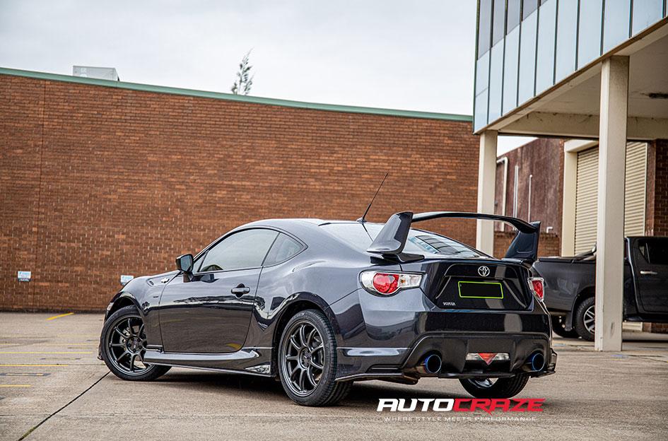 TOYOTA-86-ENKEI-PF09-MATTE-DARK-GUN-METALLIC