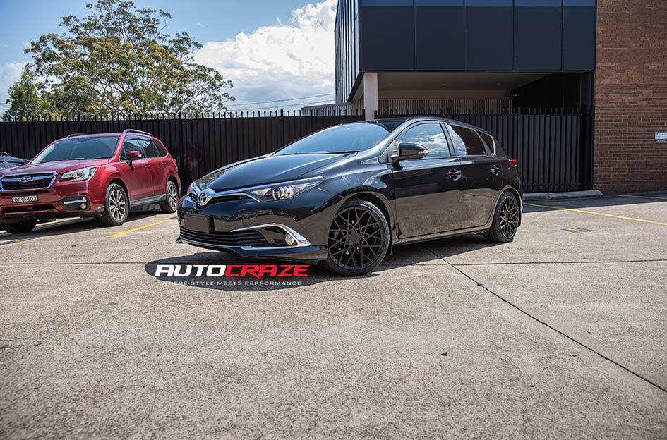 TOYOTA COROLLA BLQ MATTE BLACK