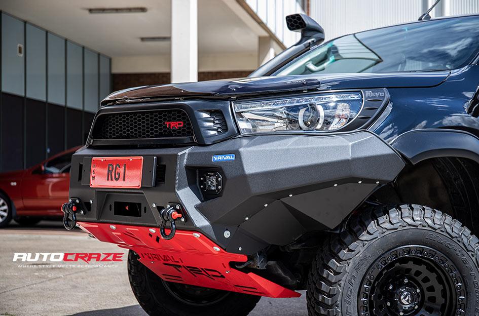 TOYOTA HILUX N80 4WD ZEPHYR MATTE BLACK