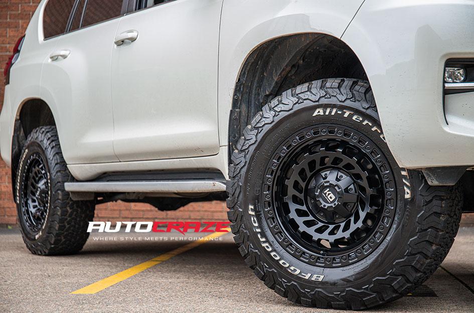 TOYOTA-PRADO-ZOMBIE-SATIN-BLACK