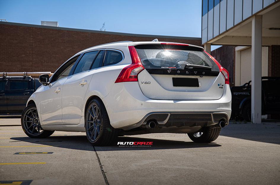 VOLVO V60 SC46 MATTE GUNMETAL