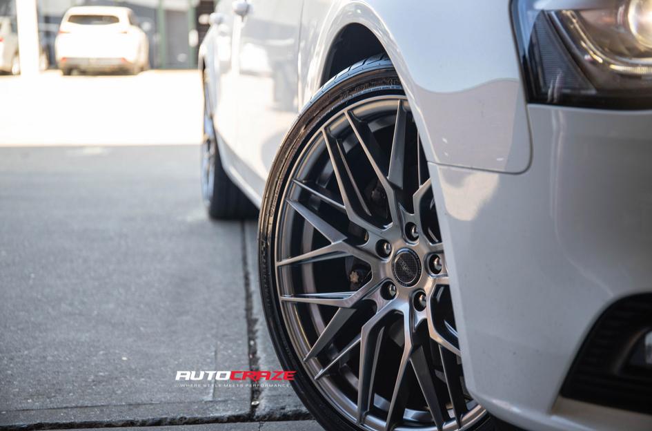 AUDI A5 HOCKENHEIM HYPER BLACK