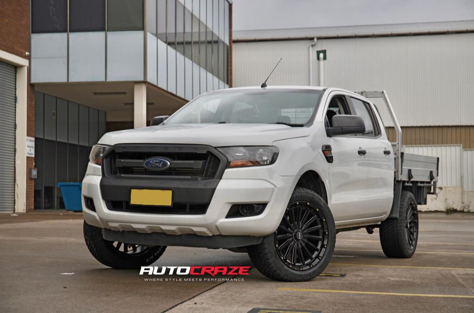 FORD RANGER SIGNAL SATIN BLACK