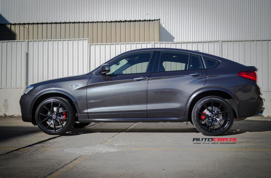 BMW X4 MISANO MATTE BLACK