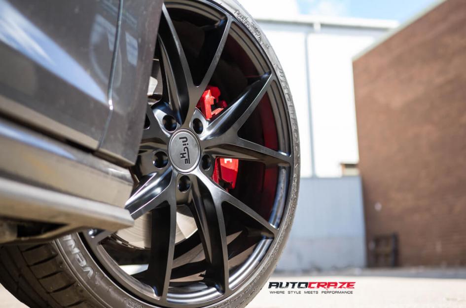 VOLKSWAGEN GOLF MISANO MATTE BLACK