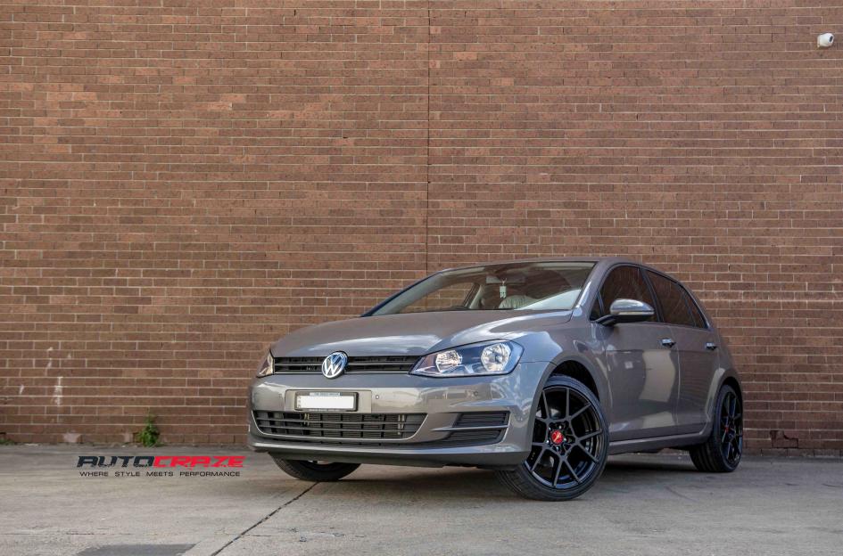 VOLKSWAGEN GOLF KPS MATTE BLACK 4