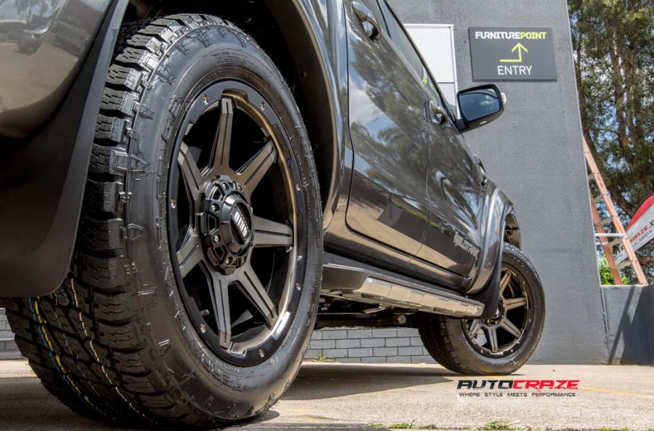 FORD RANGER GD06 MATTE BLACK MACHINED FACE WITH DARK MATTE TINT