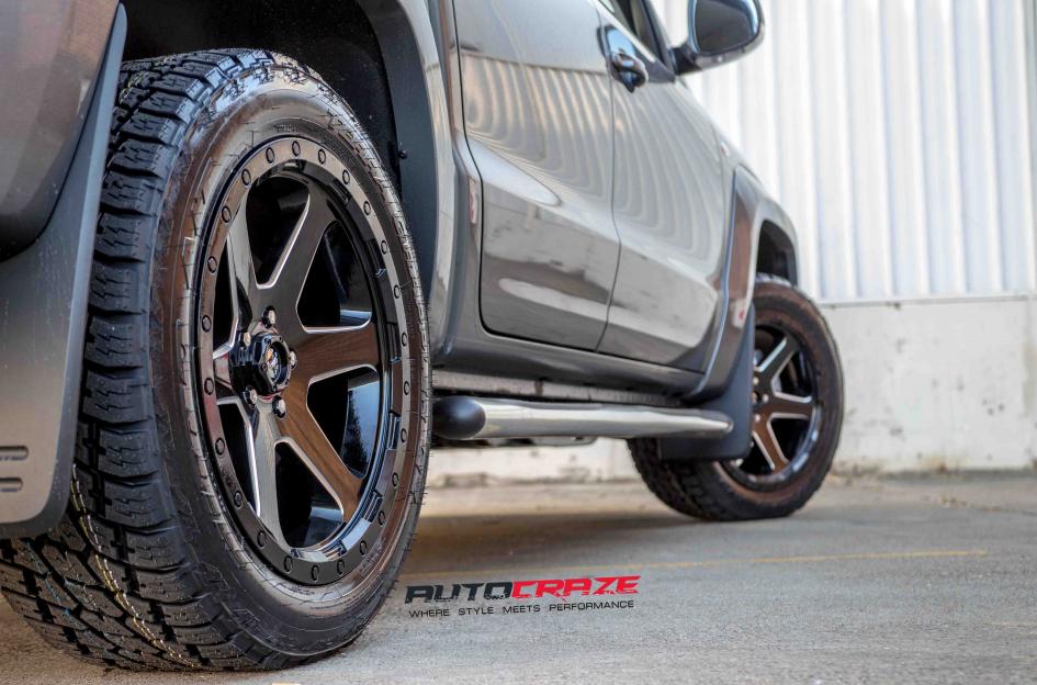 VOLKSWAGEN AMAROK RIPPER GLOSS BLACK MILLED ACCENTS