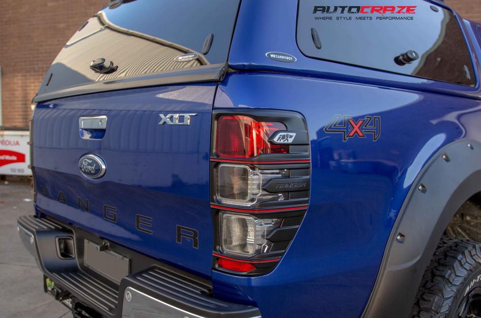 FORD RANGER COUPLER BLACK MACHINED WITH DARK TINT