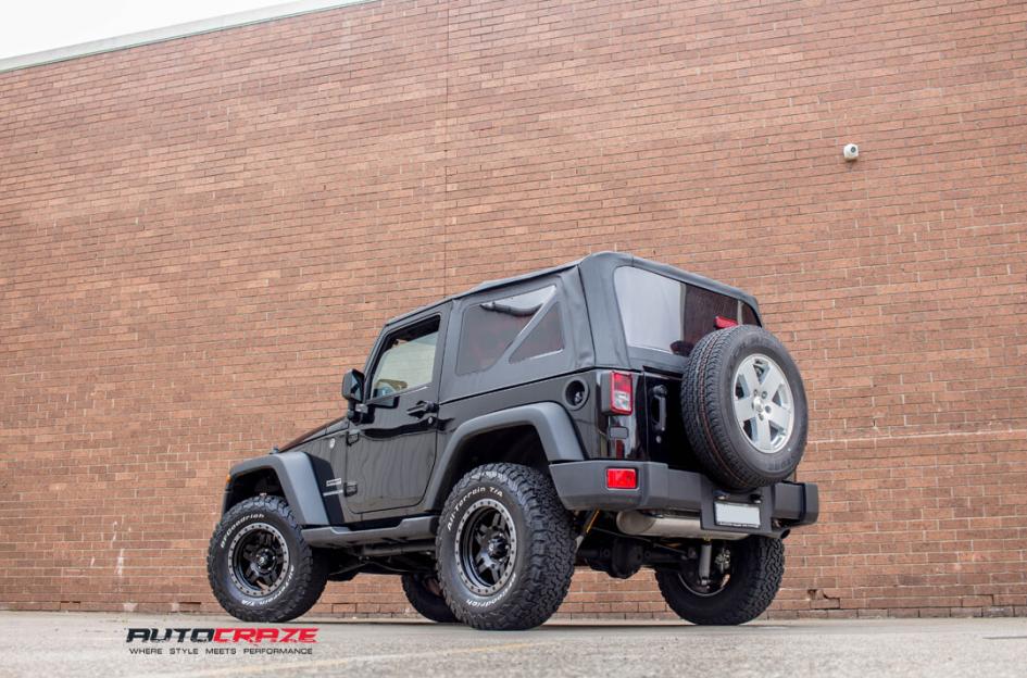 JEEP WRANGLER ANZA MATTE BLACK WITH ANTHRACITE RING