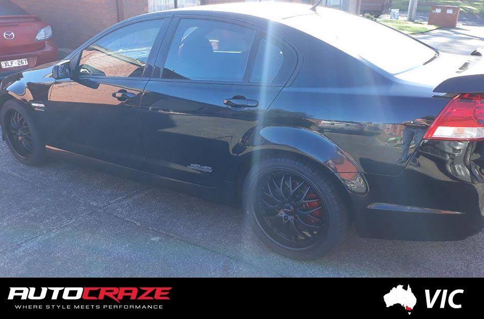 HOLDEN-COMMODORE-CARBINE-BLACK-SUEDE