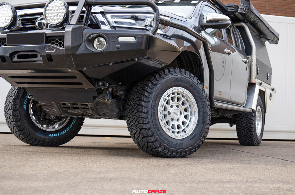 TOYOTA HILUX ROH ASSAULT FULL MACHINED