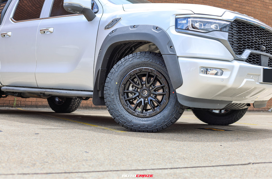 FOTON TUNLAND V9 FUEL REBEL 6 MATTE BLACK