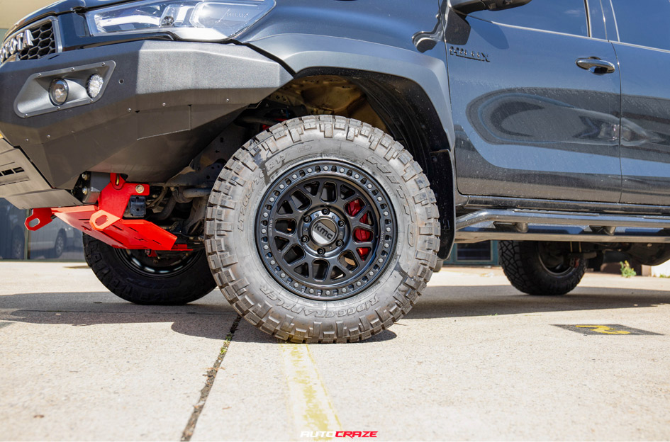 TOYOTA HILUX KMC GRS SATIN BLACK